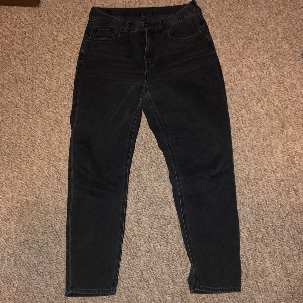 American Eagle Mom Jeans